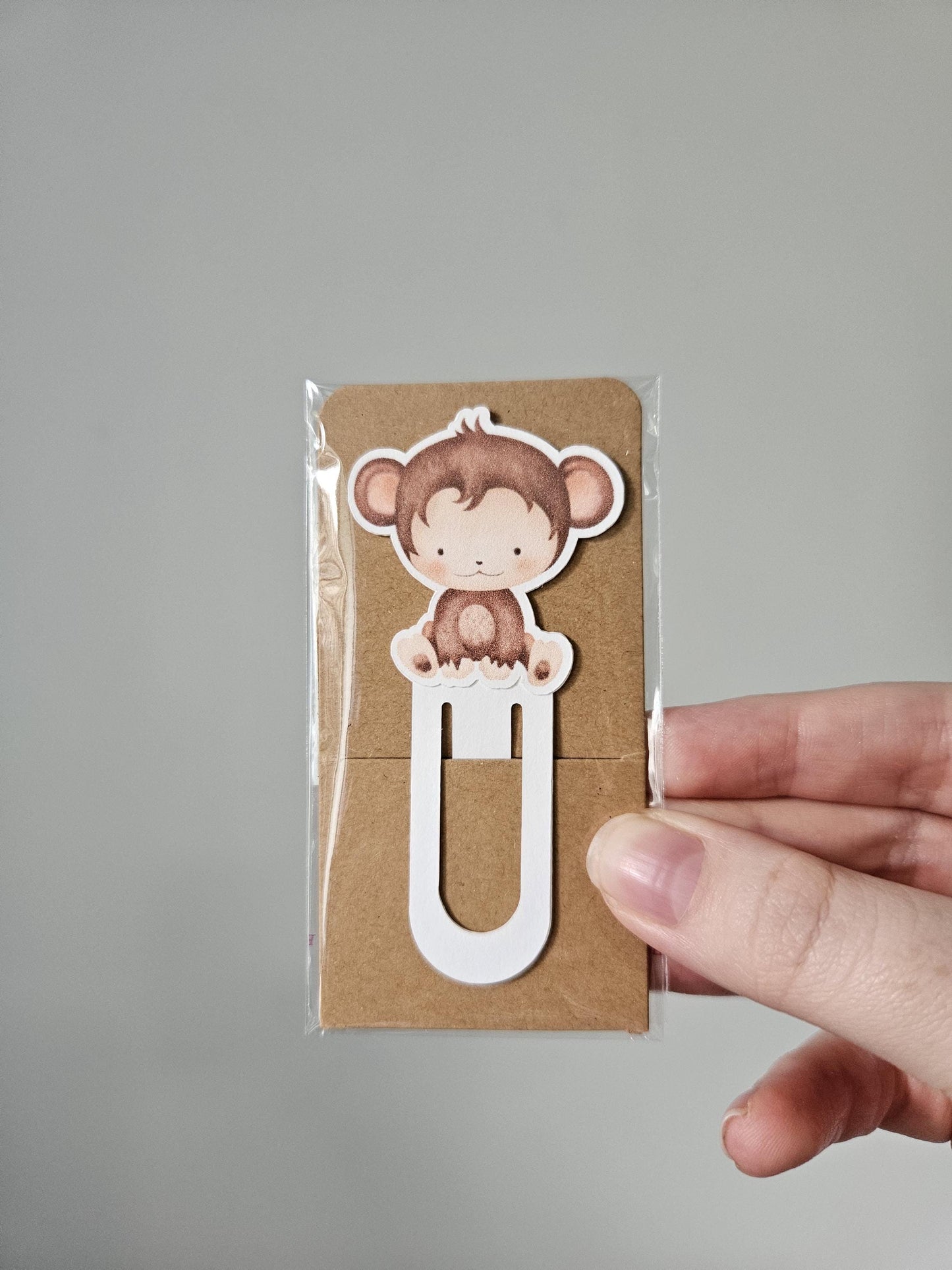 Handmade Safari Animal Cardstock Bookmarks: Kids' Reading Favors