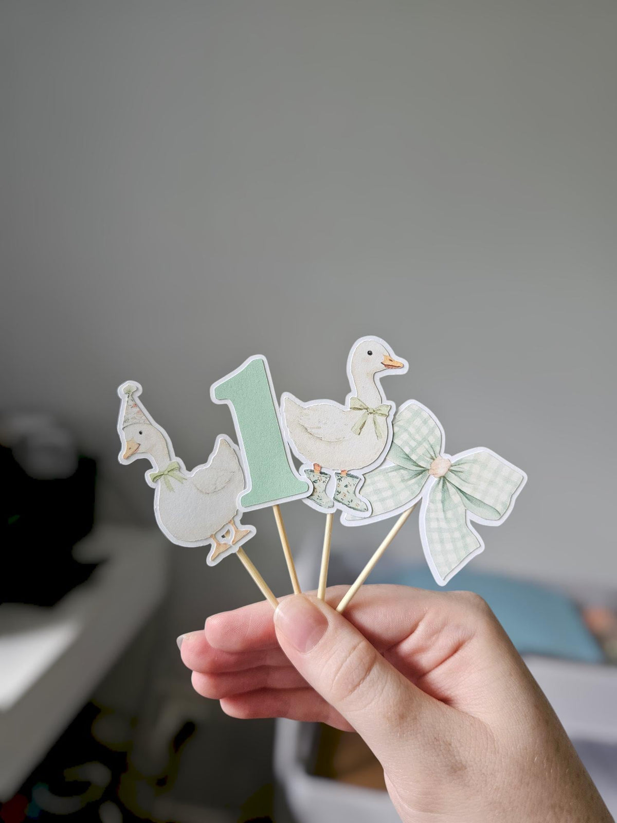 2 geese, Number 1 and bow