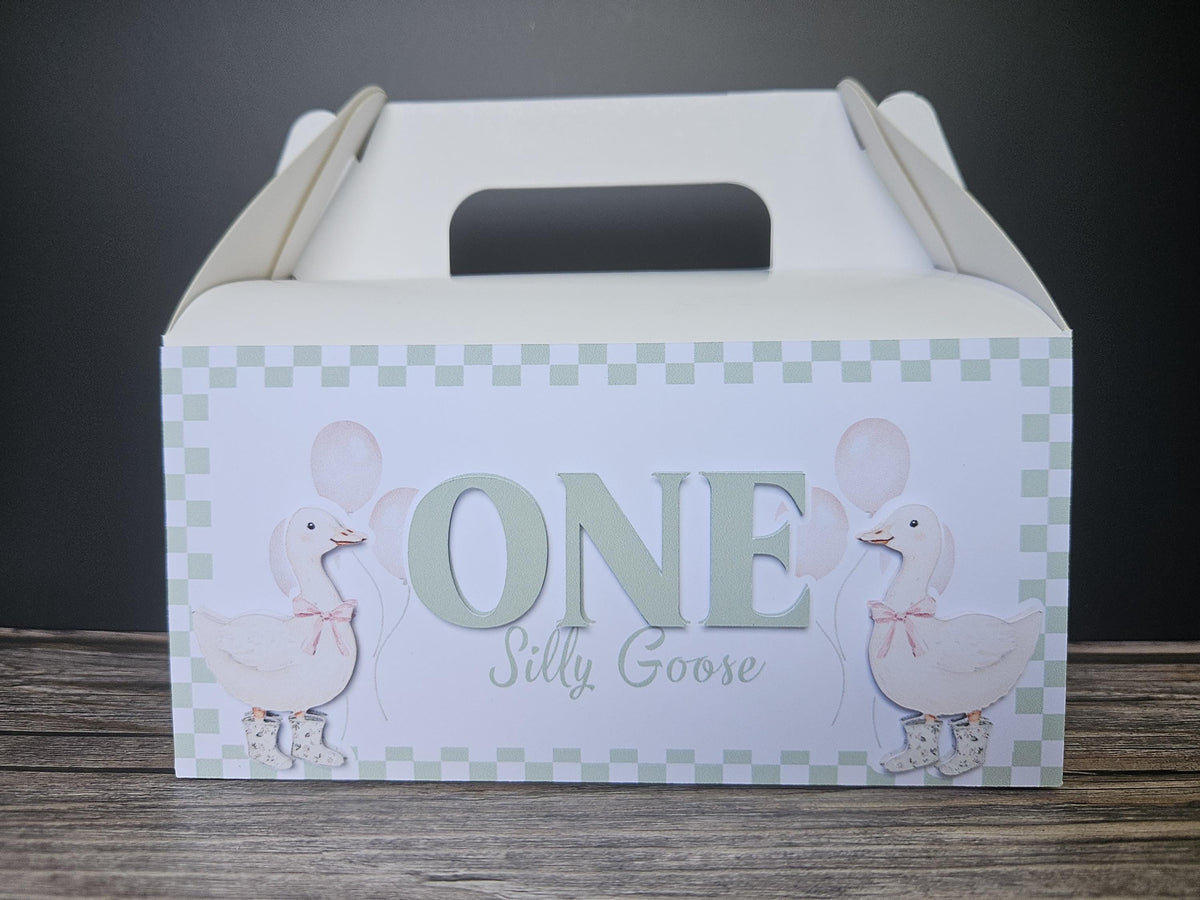 One Silly Goose Party Favour Box | Gable Treat Box | Birthday Party Supplies | Farm Animal Theme | Party Treat Boxes